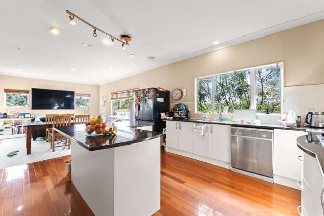 8 Ridge Valley Drive Browns Bay_4