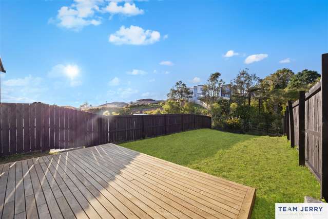 49B Crestview Rise Papakura_2