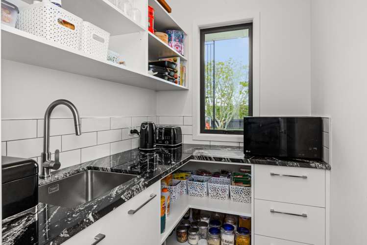 64 Thompson Road Twyford_5