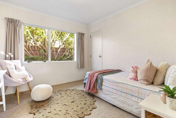 16 Lisbon Street Greerton_10