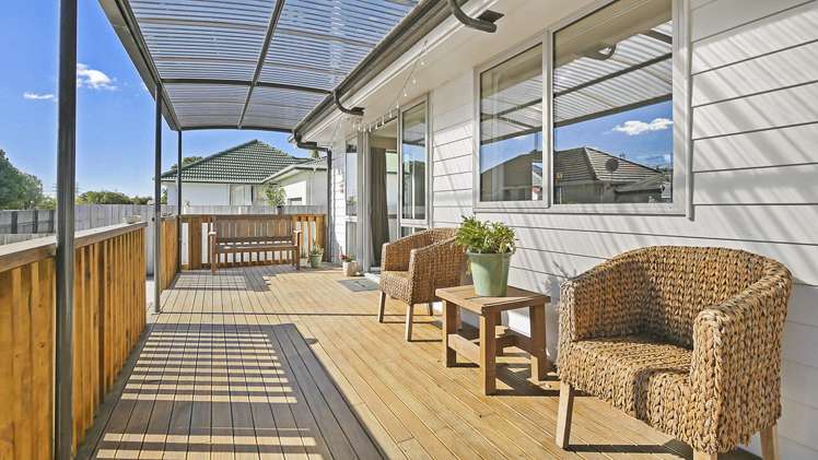 17a Kaplan Avenue Islington_14