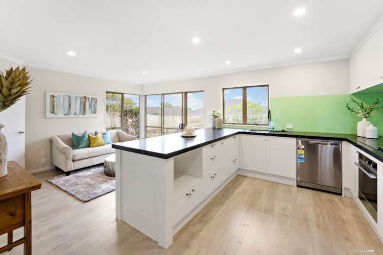 10 Ridgefield Lane East Tamaki Heights_6