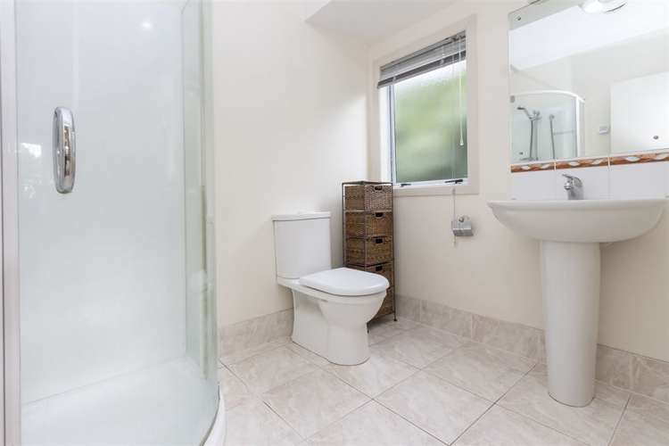 11 Clark Road Pahurehure_12