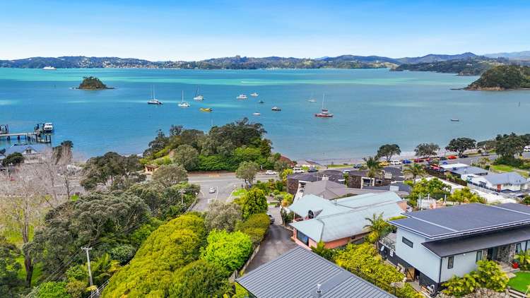 12 Wallace Lane Paihia_14