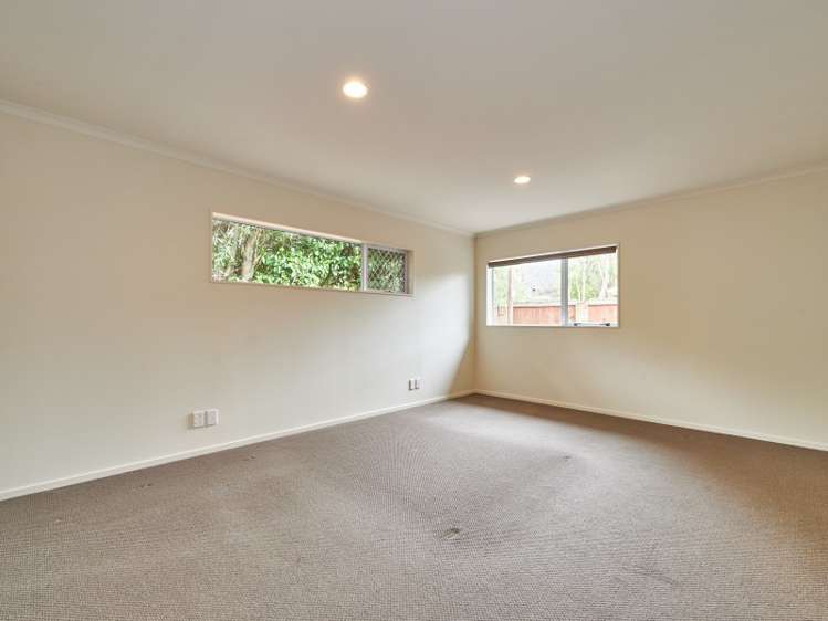 5 Barnes Court Roslyn_10