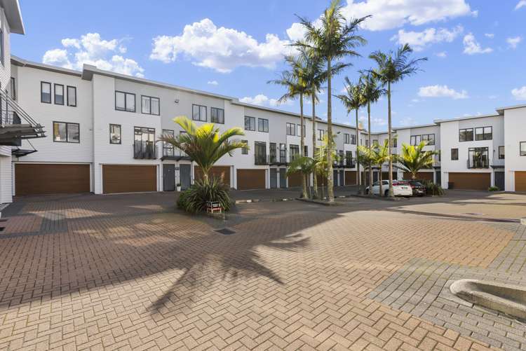 10/50 Livingstone Street Westmere_13