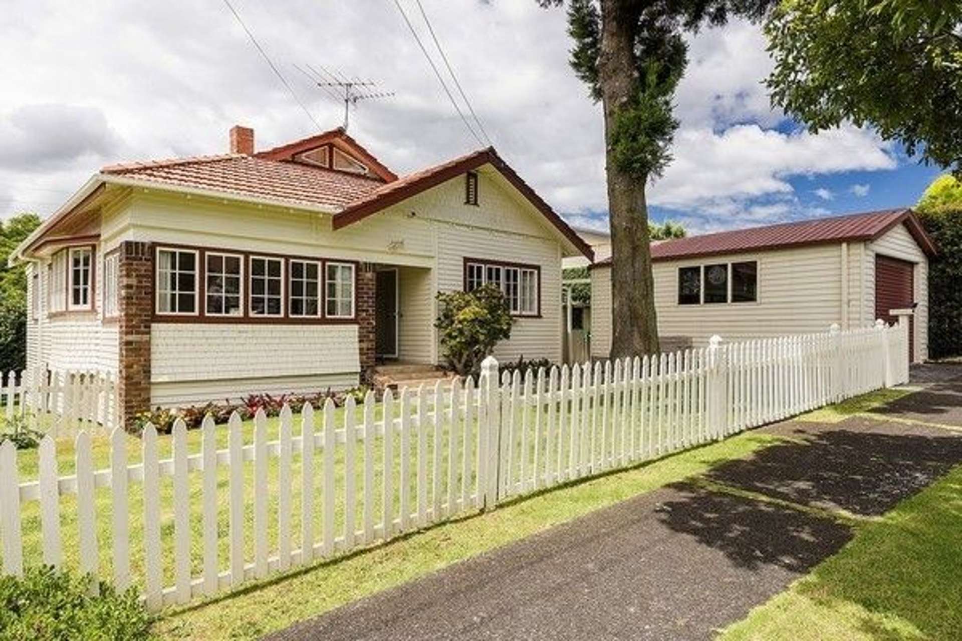 11 Thomas Avenue Mount Albert_0