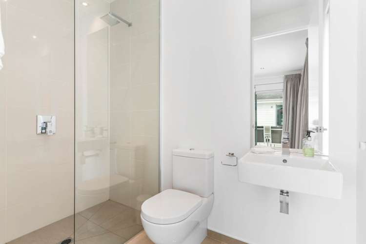 14 Palm View Terrace Gulf Harbour_18