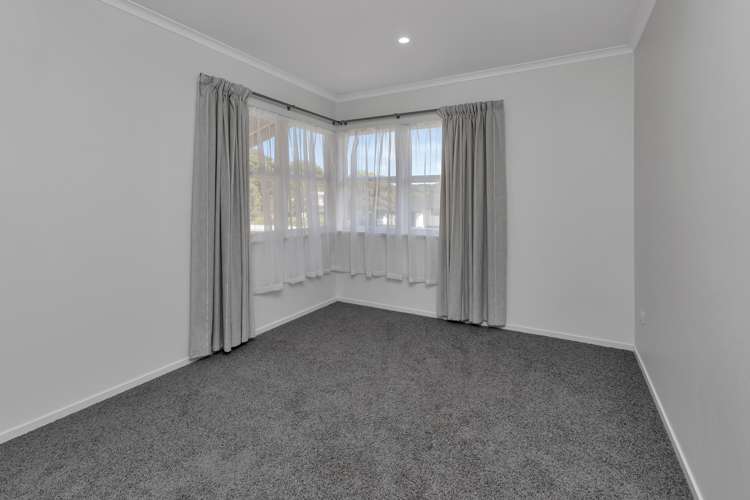 8 Clarkson Crescent Maunu_18