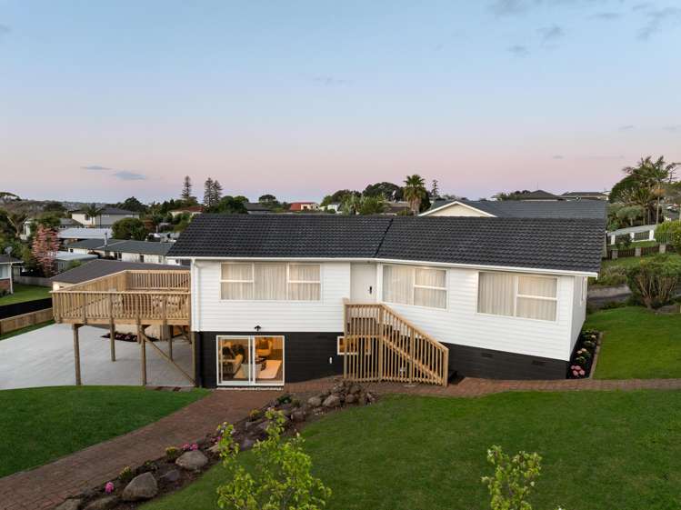 90 Taylor Road Mangere Bridge_30