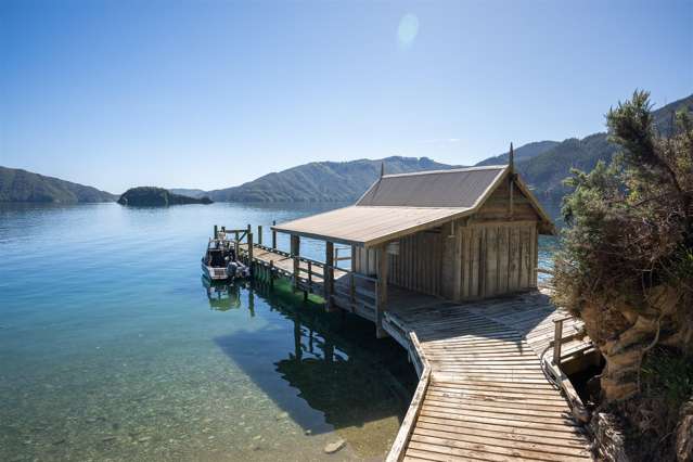 Ahitarakihi Bay Arapawa Island_1