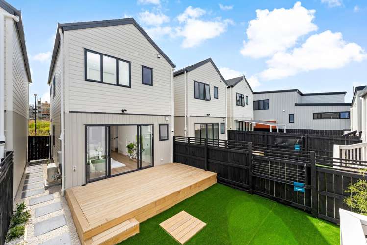 18 Toetoe Street Westgate_15