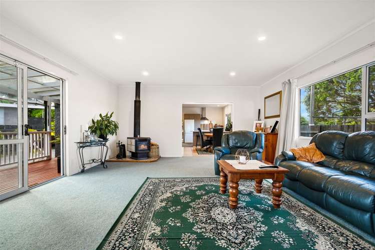 42 Yeovil Road Te Atatu Peninsula_5