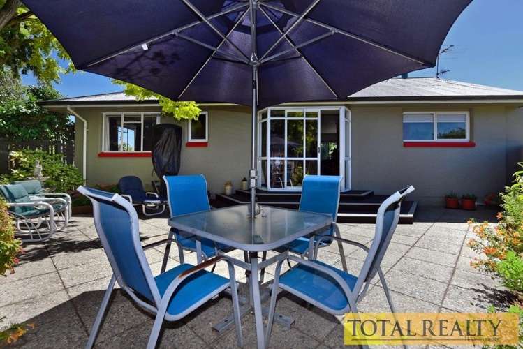 114 Gilberthorpes Road Hei Hei_6