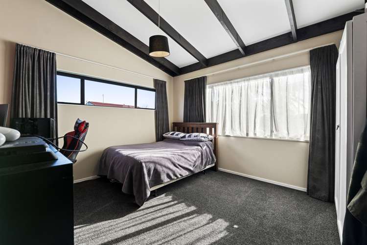 3 Raunui Crescent Inglewood_9