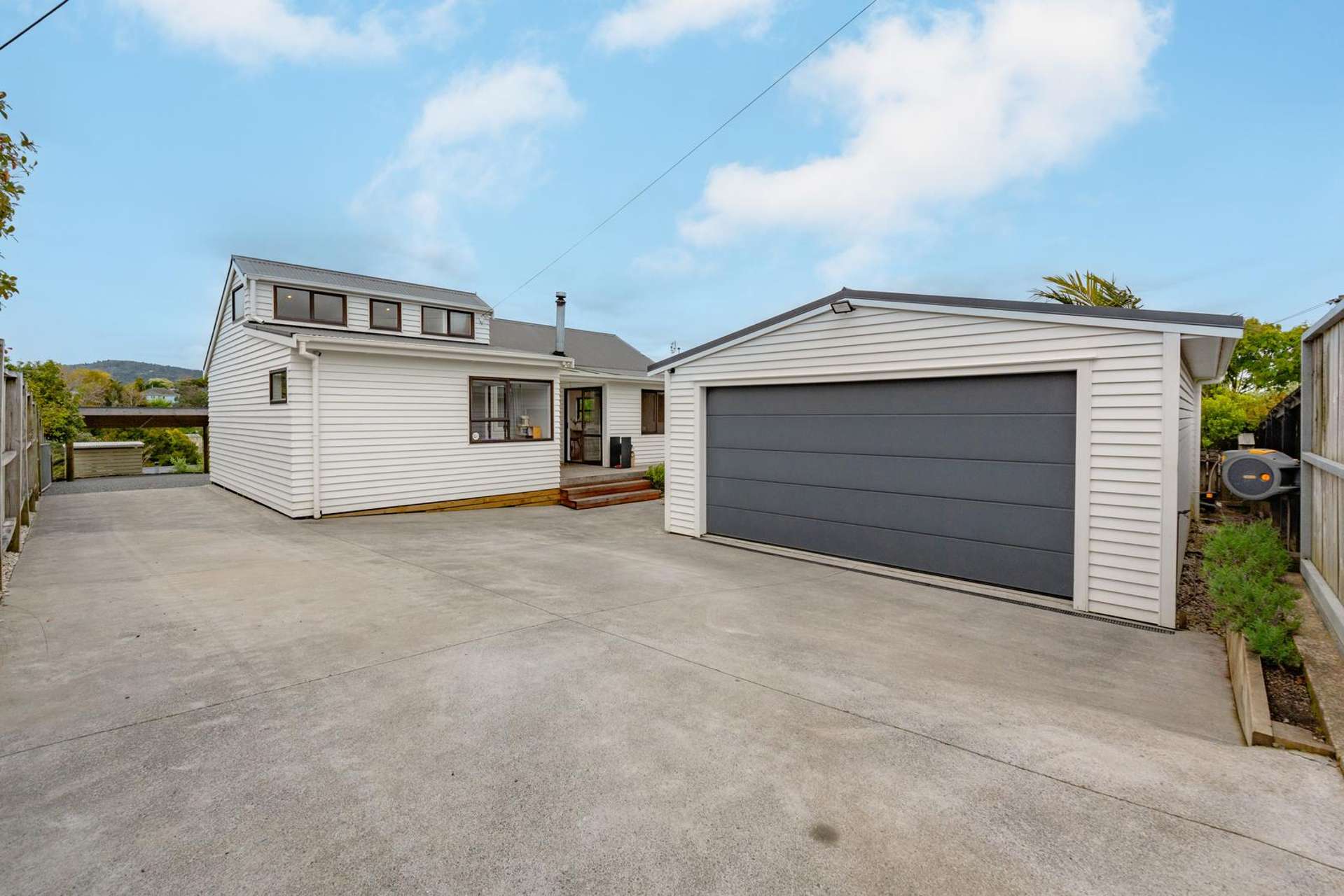 70 Mcentee Road Waitakere_0