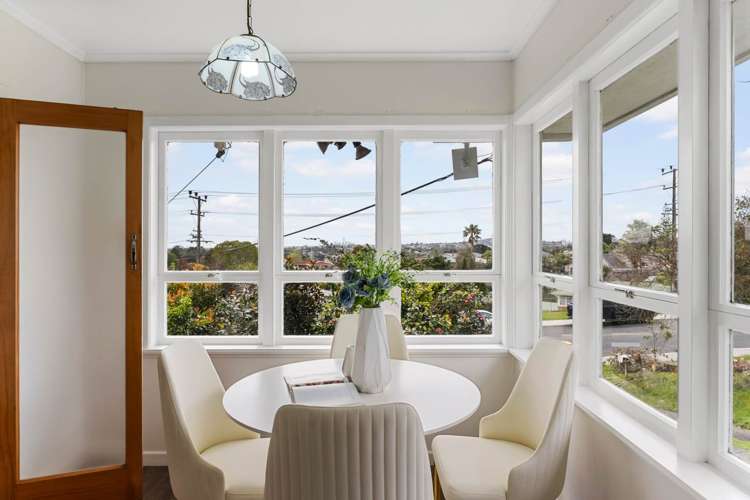 6 Kelwyn Road Kelston_25