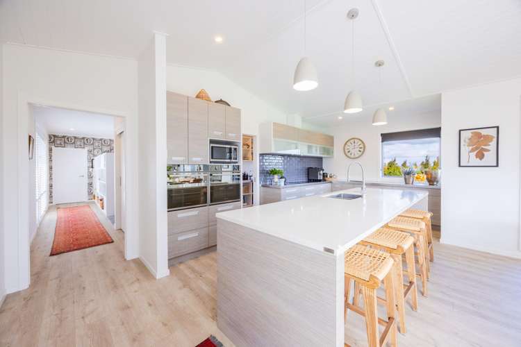 211C Racecourse Road_2