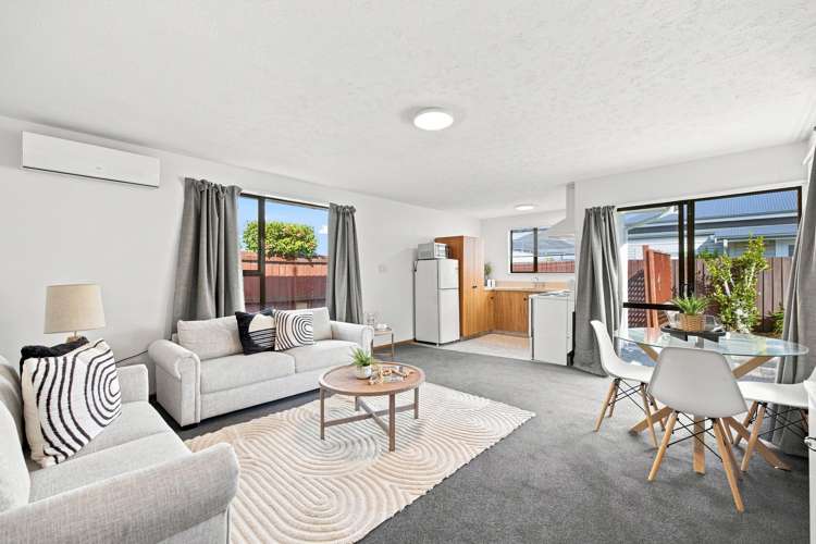 2/75 Spencer Street_0