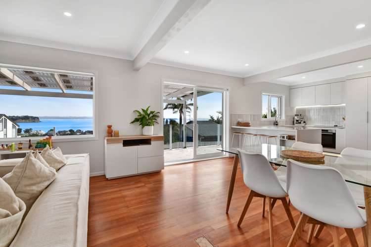 954 Whangaparaoa Road Manly_2