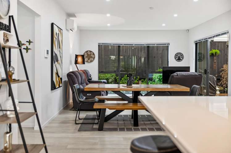 39 Jeroboam Loop Kumeu_10