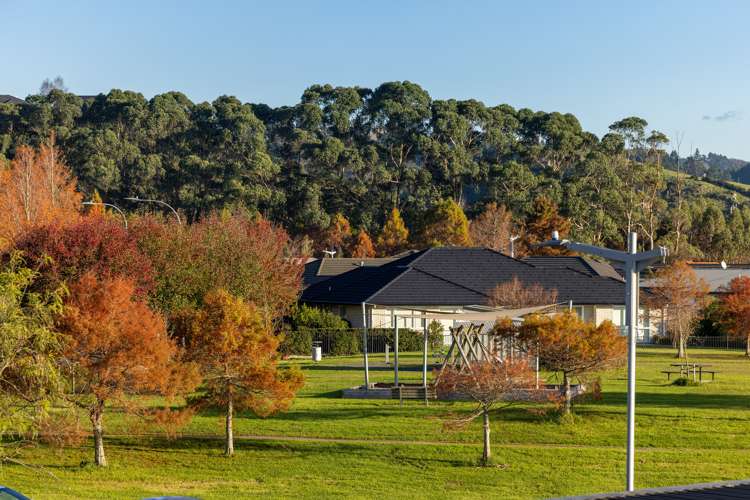 5 Furl Close Pyes Pa_24