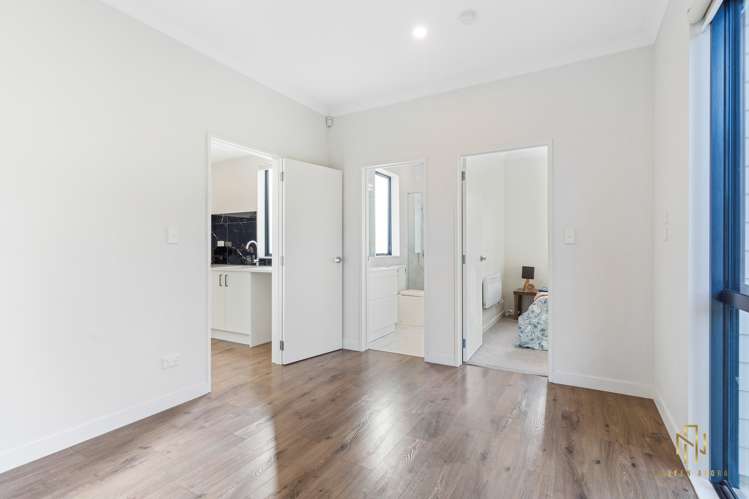 8 Captain Rings Drive Papakura_17