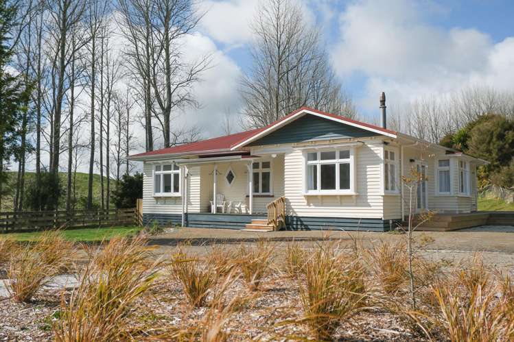 1886A State Highway 5 Waimangu_2