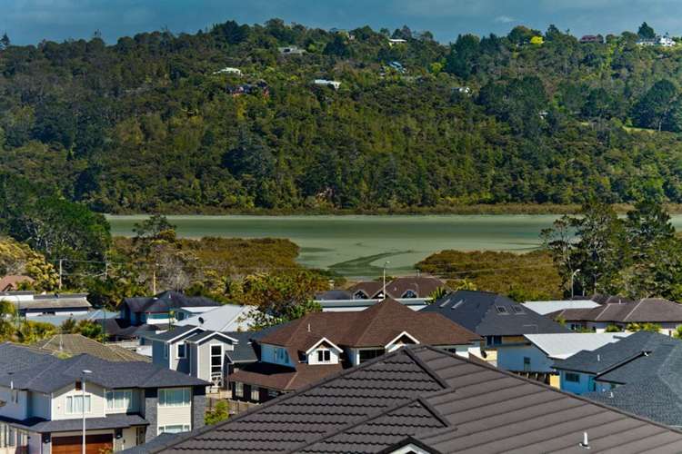 46 Mackay Drive Greenhithe_1