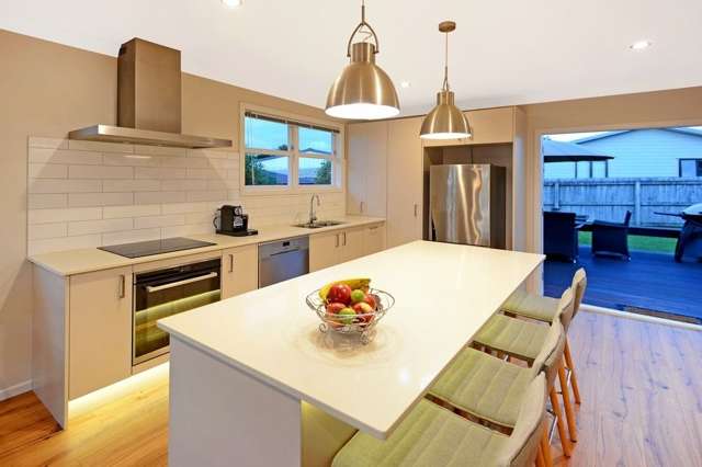 13 Gilpin Place Beach Haven_2