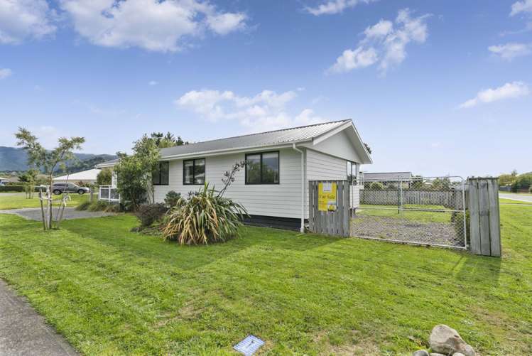 9 Mckerrow Place Featherston_16