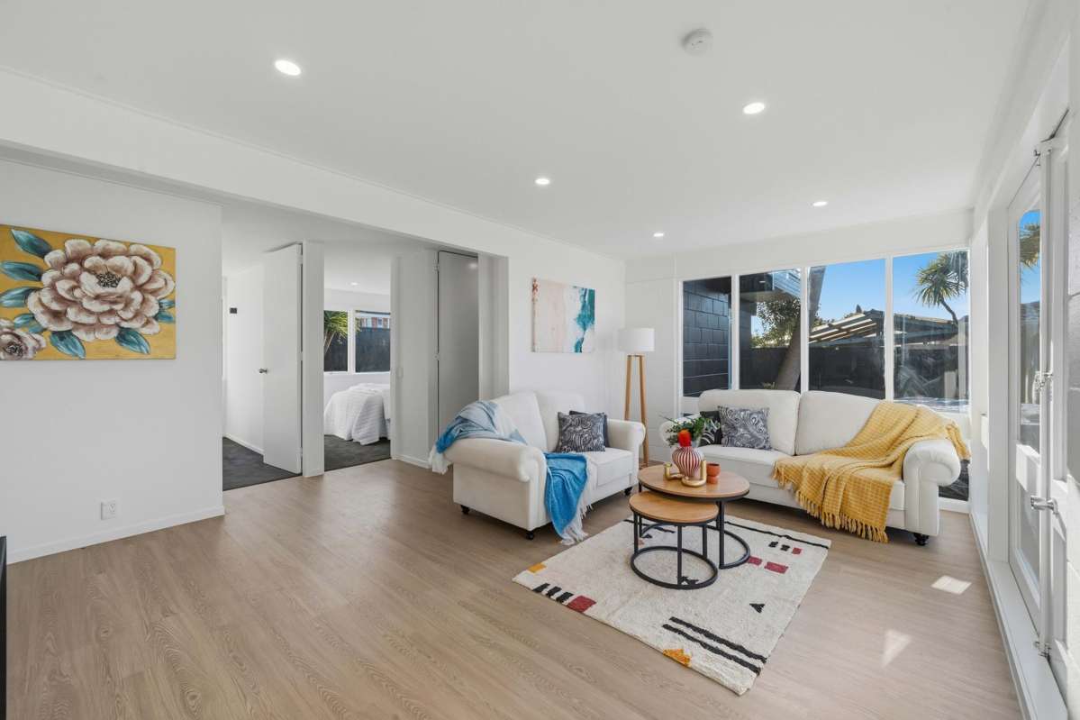 21 Lawrence Crescent_4
