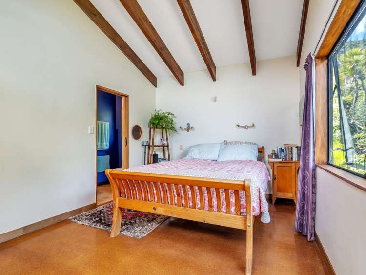 117 Seaview Road Piha_18