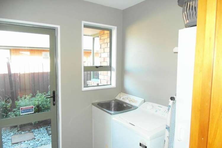 7a Devon Crescent Darfield_11