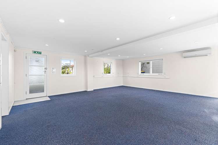 4257 Great North Road_2