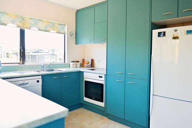 30 Saint Ives Drive Camborne_2