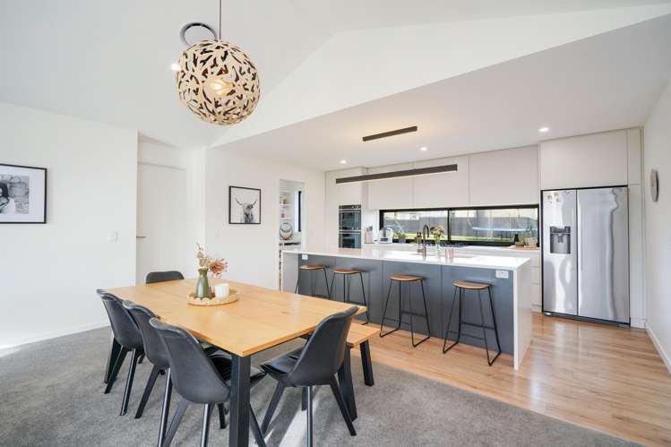 6 Chatham Rise Seaward Bush_3