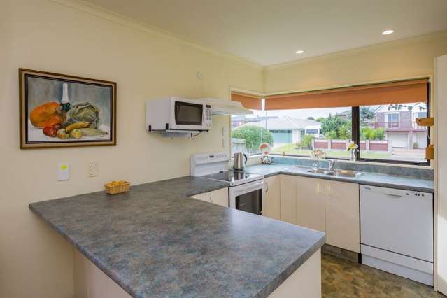 14 Major Durie Place Waikanae Beach_4