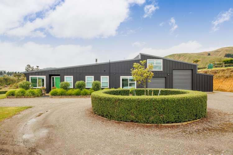 165 Albert Road Tokomaru_4