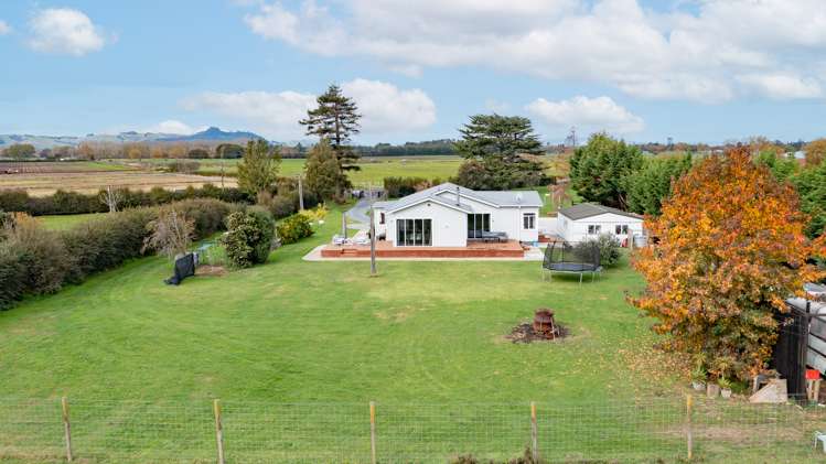 923 State Highway 26 Newstead_25