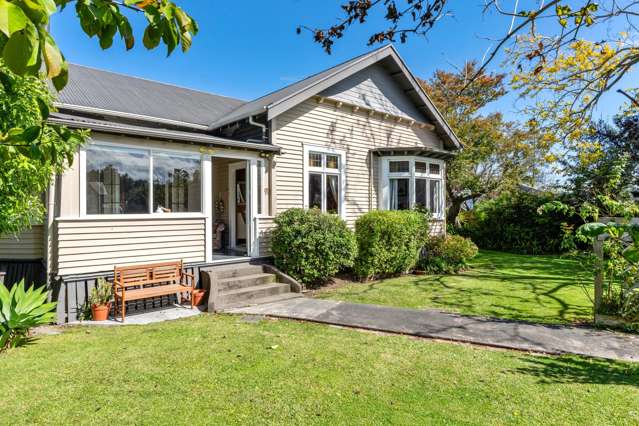 Owners inviting all offers!