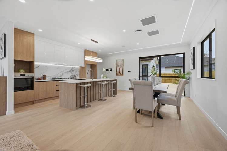 52 Whangamaire Rise_3