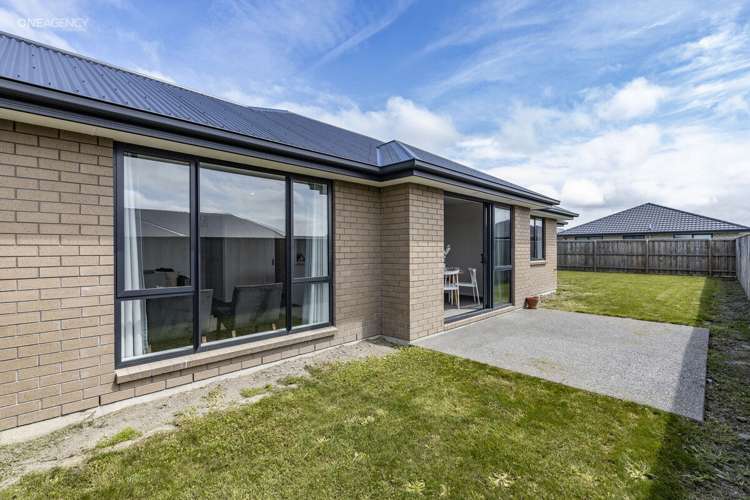 10 Curtis Street Woodend_19