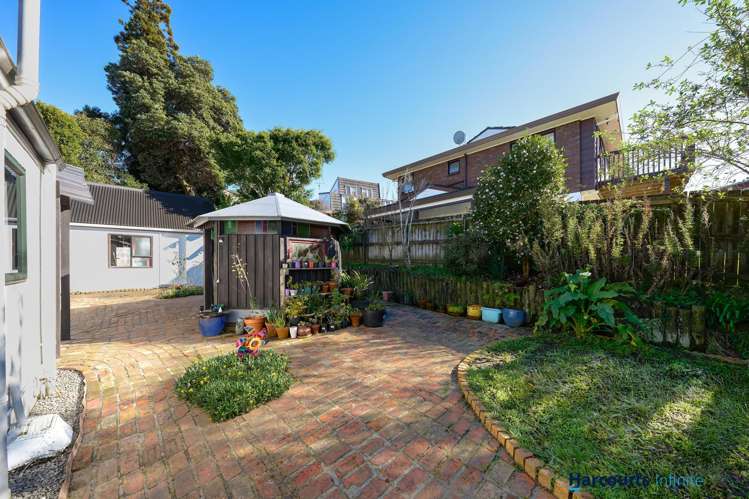 144 Weatherly Road Torbay_19