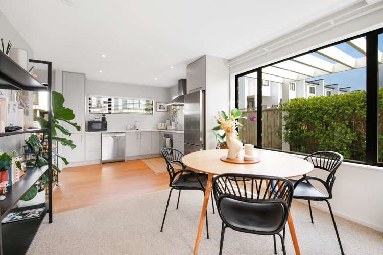 51 Carder Court Hobsonville_6