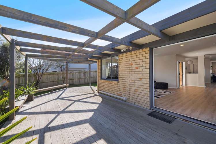 18 Brittany Drive Henderson_24