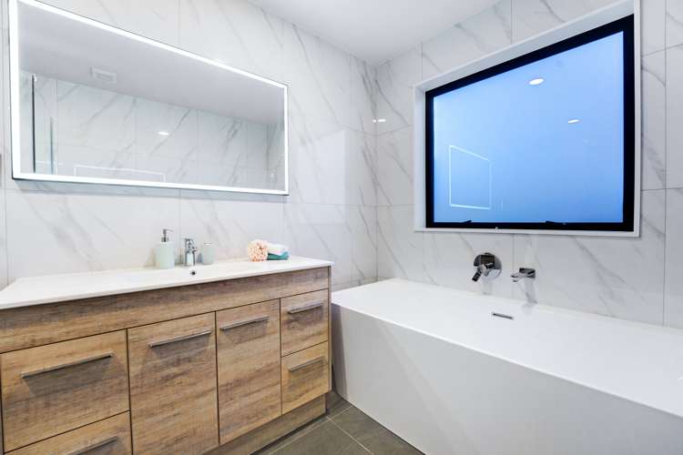 41 Bushfield Drive Flat Bush_21