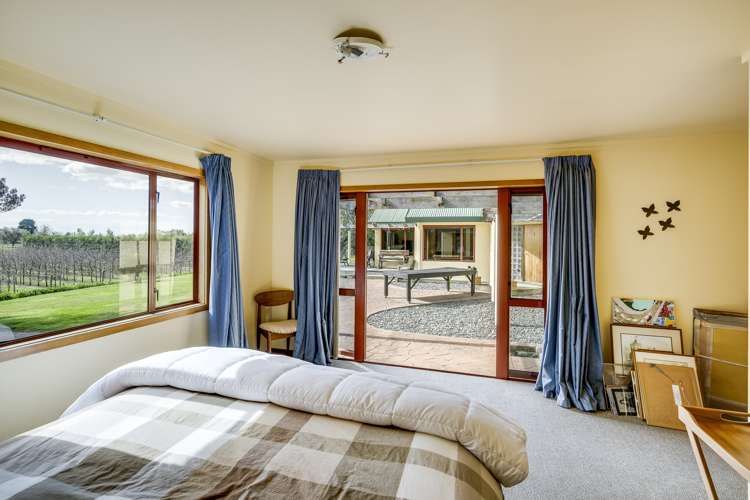 42 Raymond Road Haumoana_13