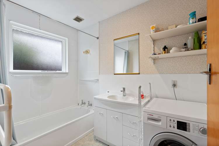 1/142 Geraldine Street Edgeware_6