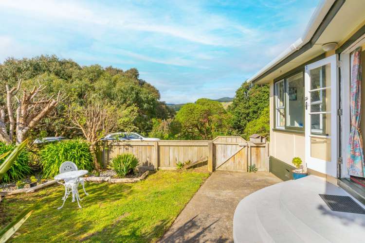 9 The Crescent Raumati South_11
